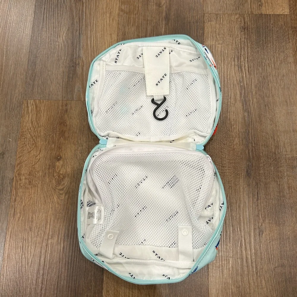 STATE Kids Airplane Toiletry hanging bag